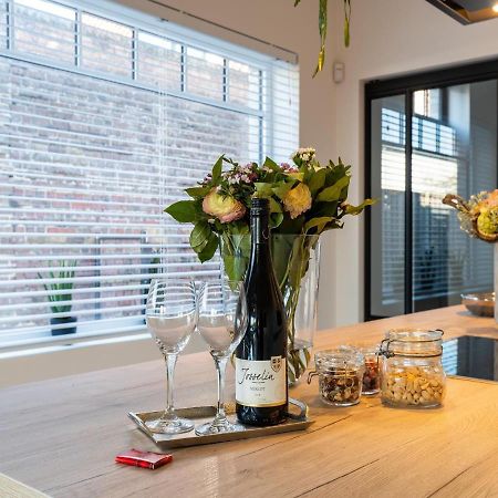 Modern Holiday Home With Garden Aardenburg Ngoại thất bức ảnh