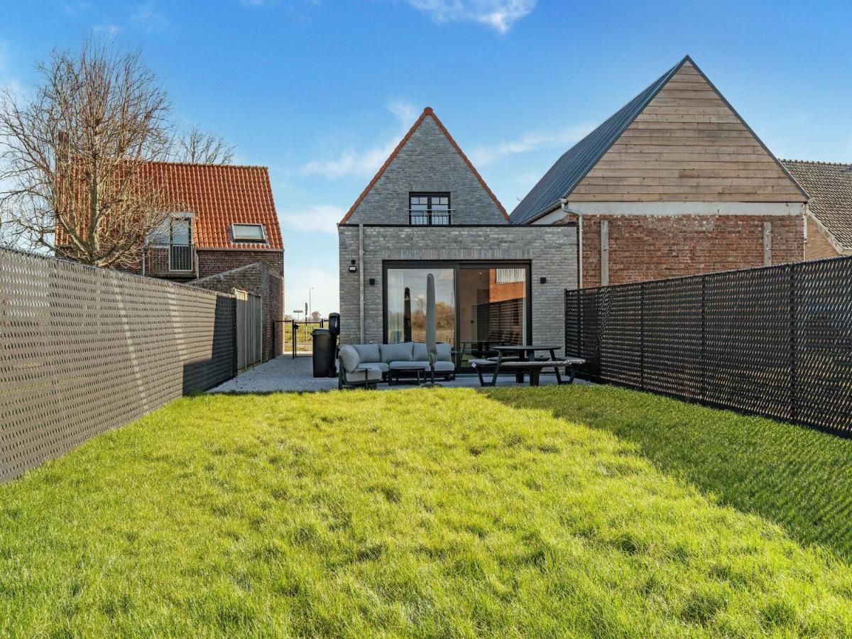 Modern Holiday Home With Garden Aardenburg Ngoại thất bức ảnh